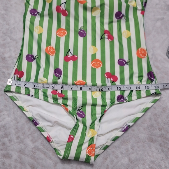 Modcloth The Lola One piece retro swimsuit Women's Size L Fruit Print NWOT - Picture 13 of 16